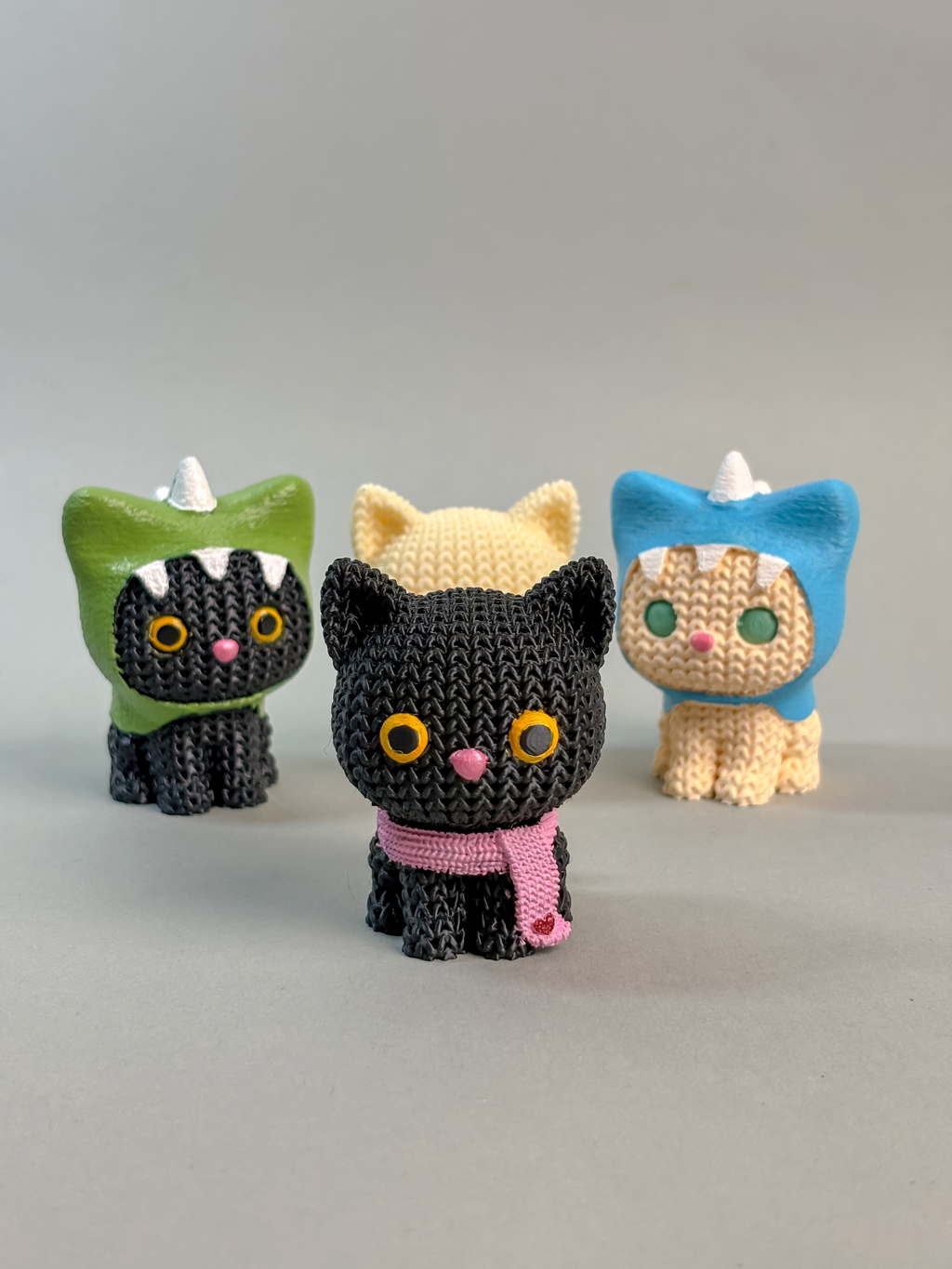 Dino Kitten Photo Holder