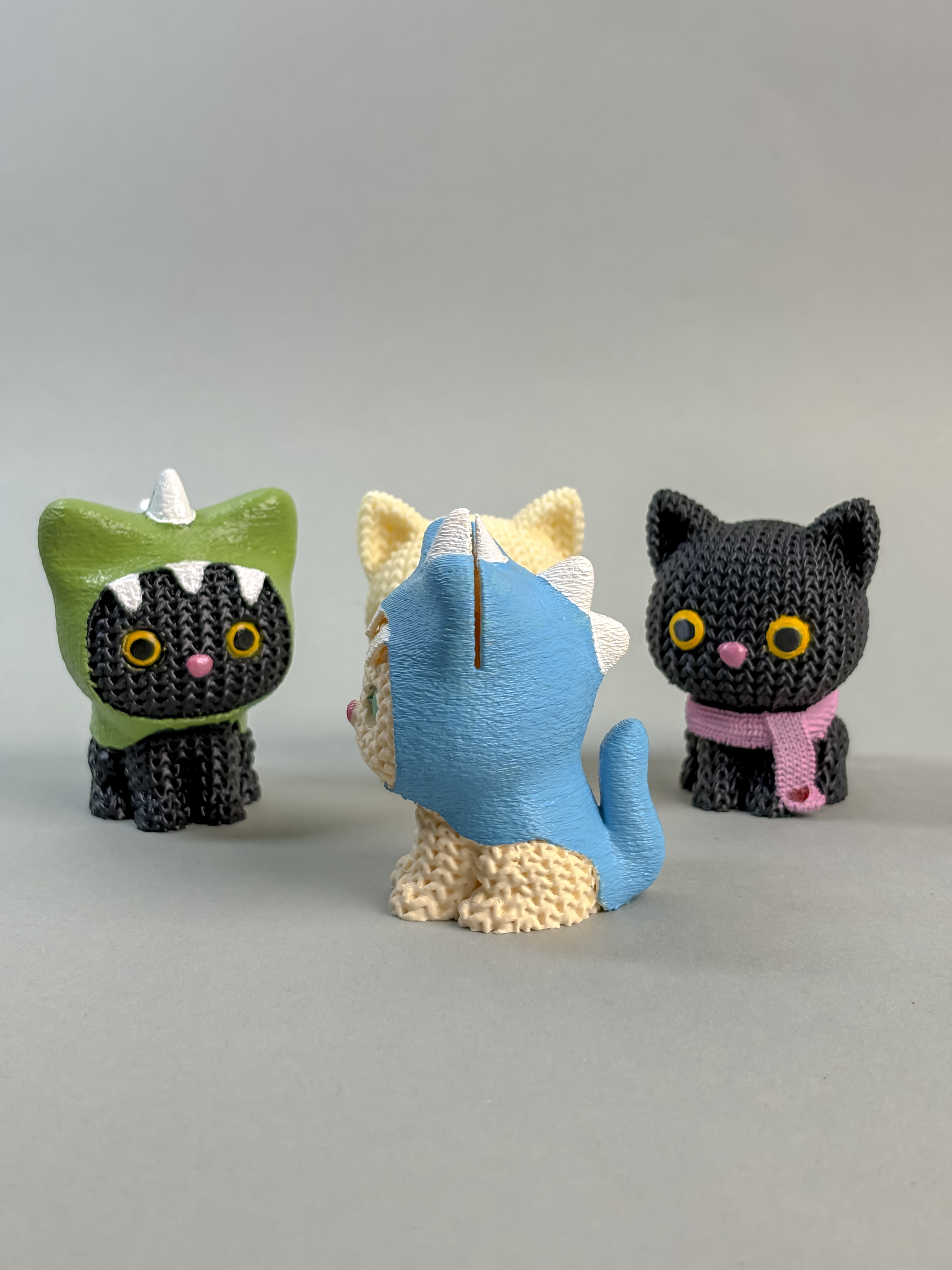 Cute Kitten Photo Holder