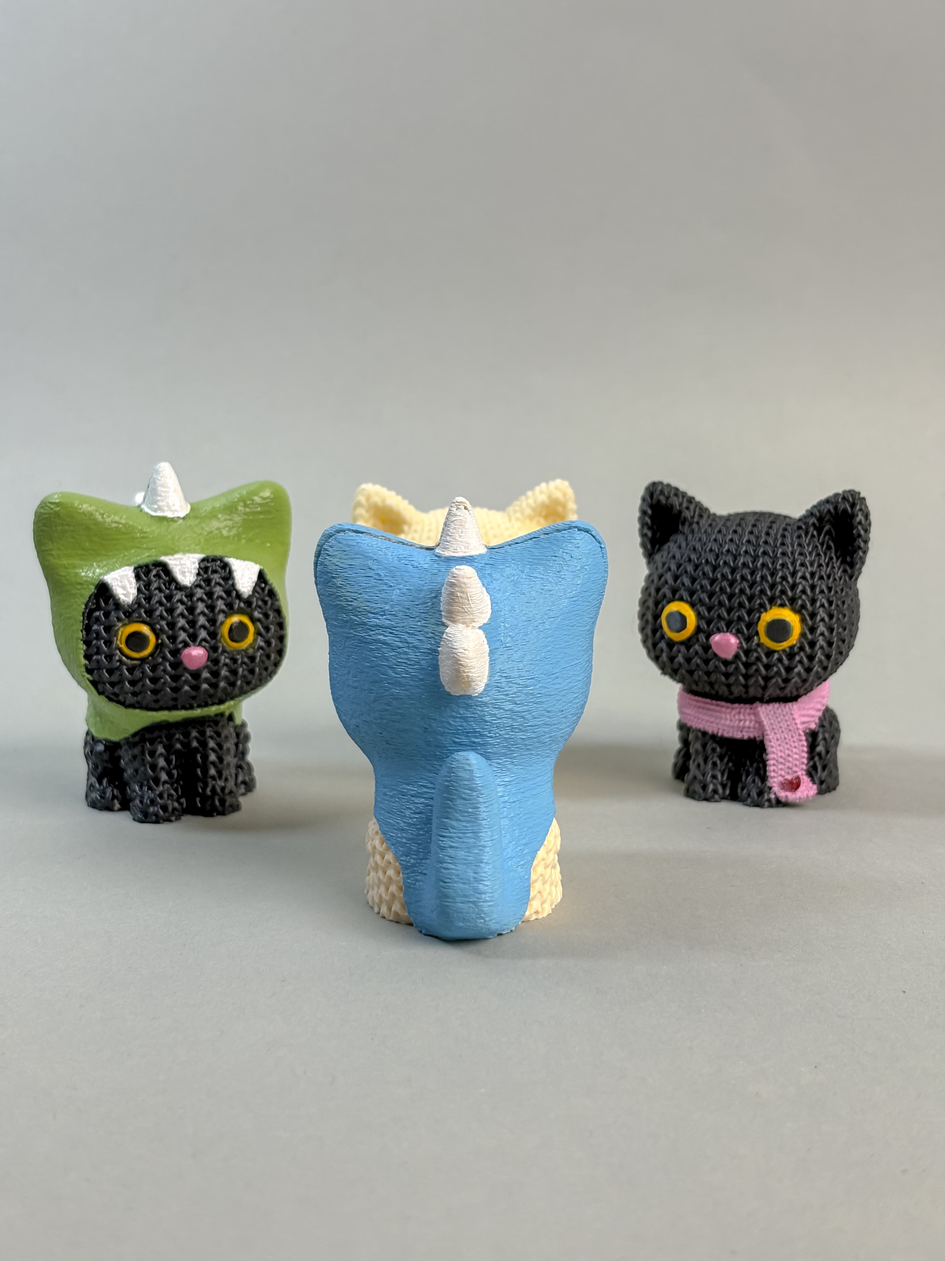 Dino Kitten Photo Holder